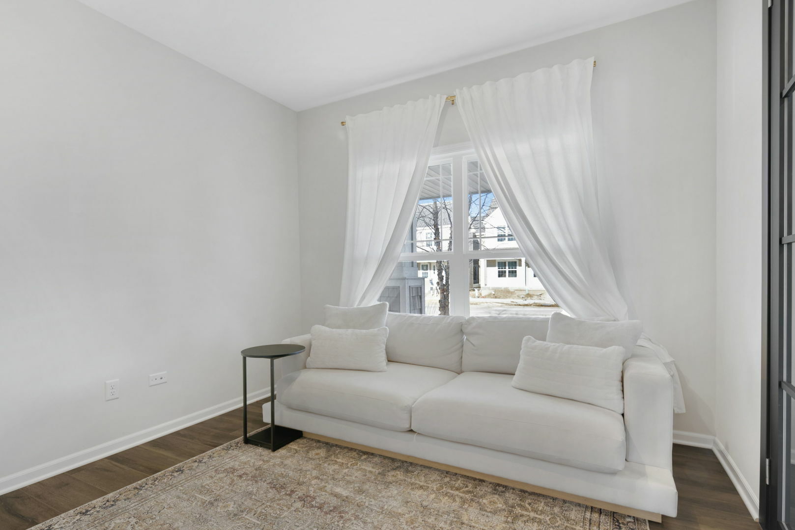 Property Photo:  885 Simpson Avenue  IL 60119 