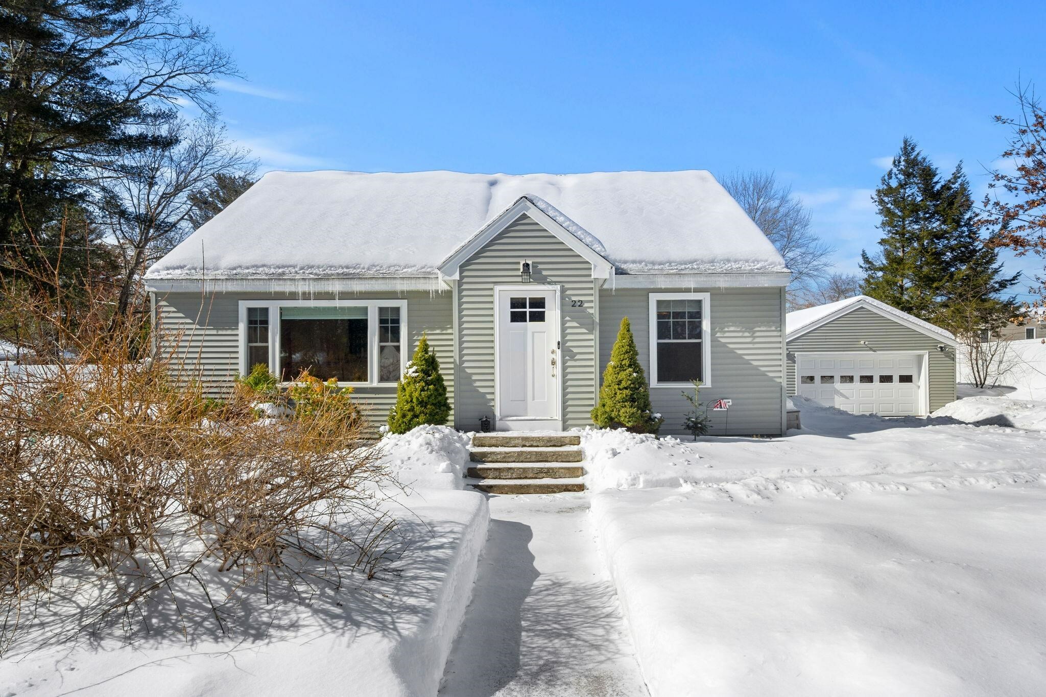 Property Photo:  22 Messer Avenue  NH 03079 