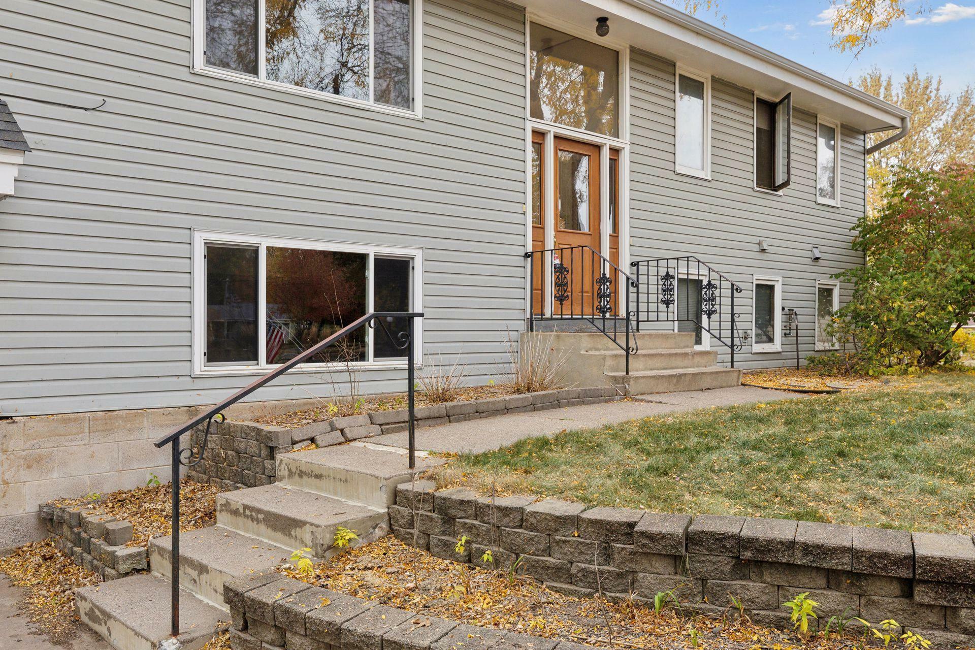 Property Photo: 2721 Mayfair Court MN 55110