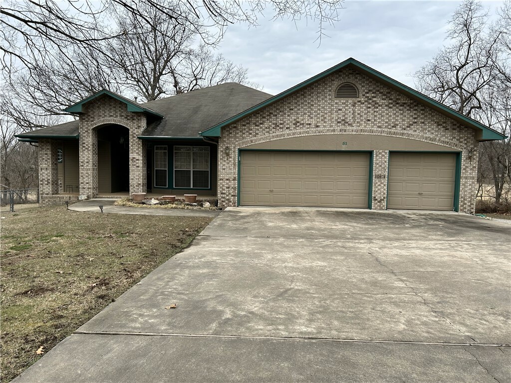 Property Photo:  51 Dunipace Drive  AR 72715 