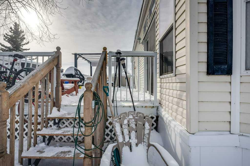 Property Photo:  25074 South Pine Lake Road 3053  AB T0M 1R0 