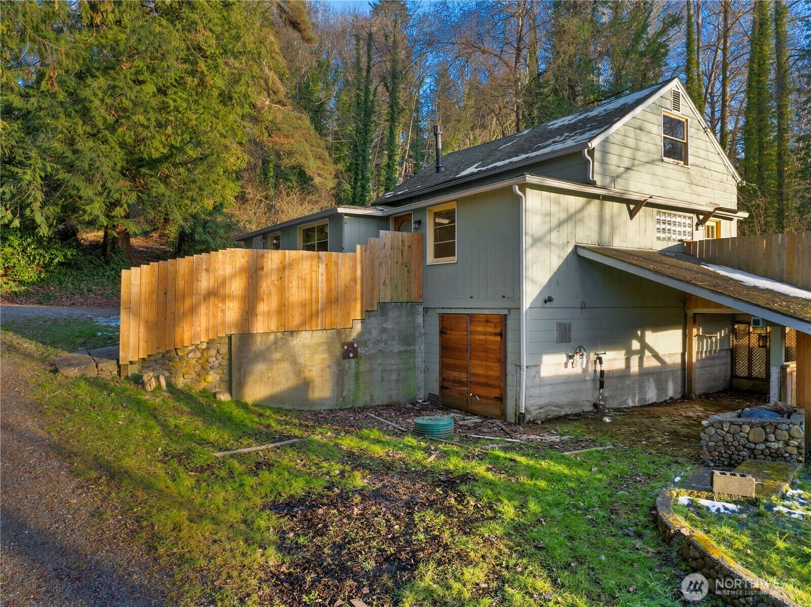 Property Photo: 15132 148th Avenue NE WA 98072