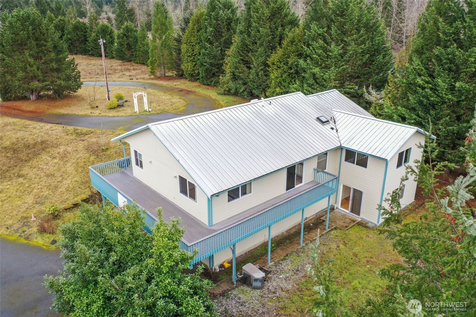 Property Photo:  16621  Deer Ridge Lane SE  WA 98597 
