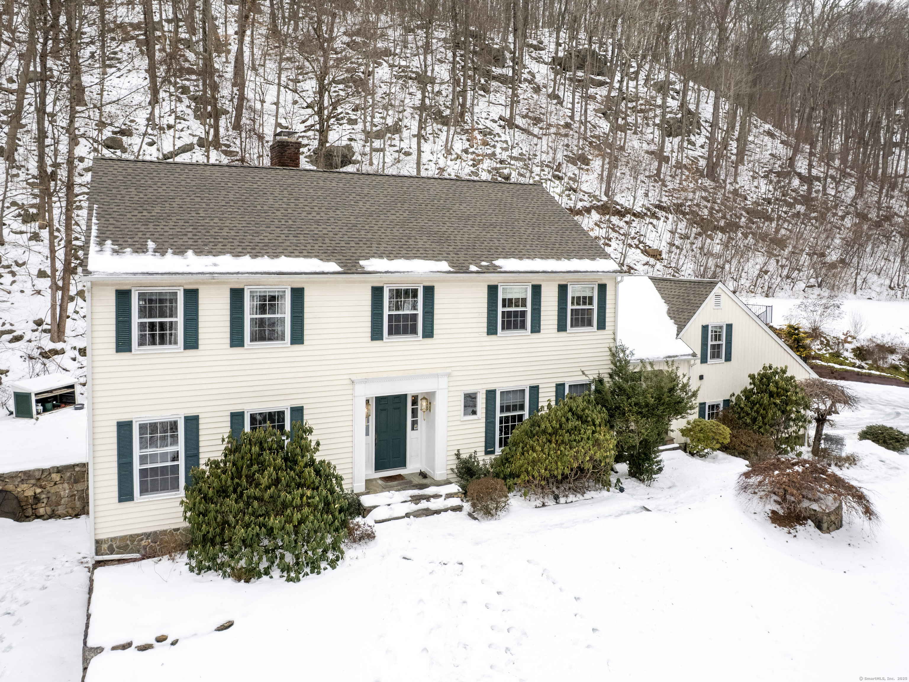 Property Photo:  211 Limestone Road  CT 06877 