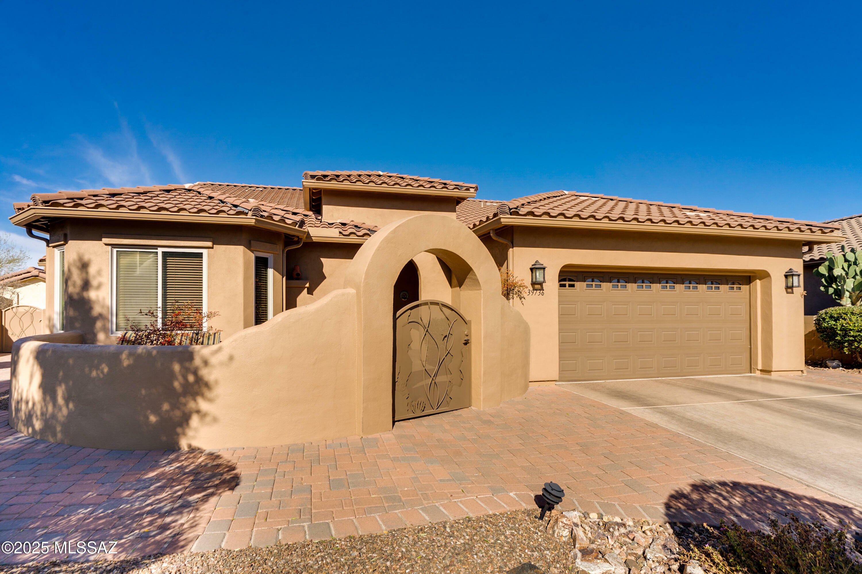 Property Photo:  39736 S Windwood Drive  AZ 85739 