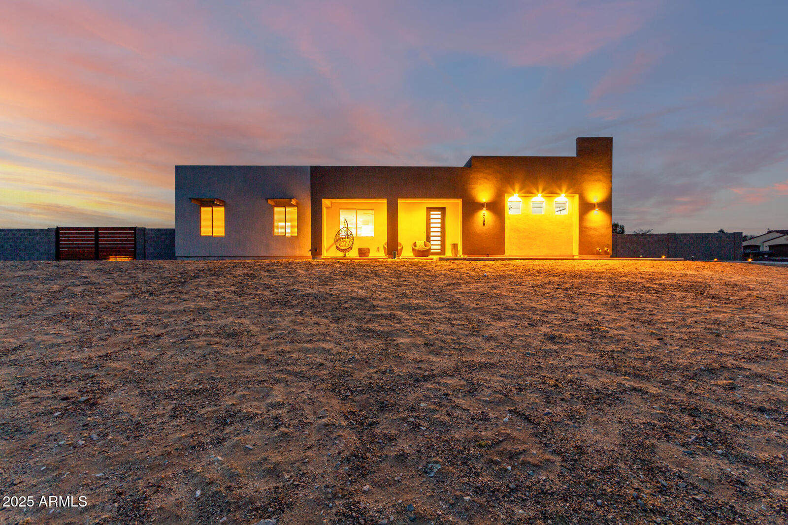 Property Photo:  935 Calle Azul --  AZ 85390 