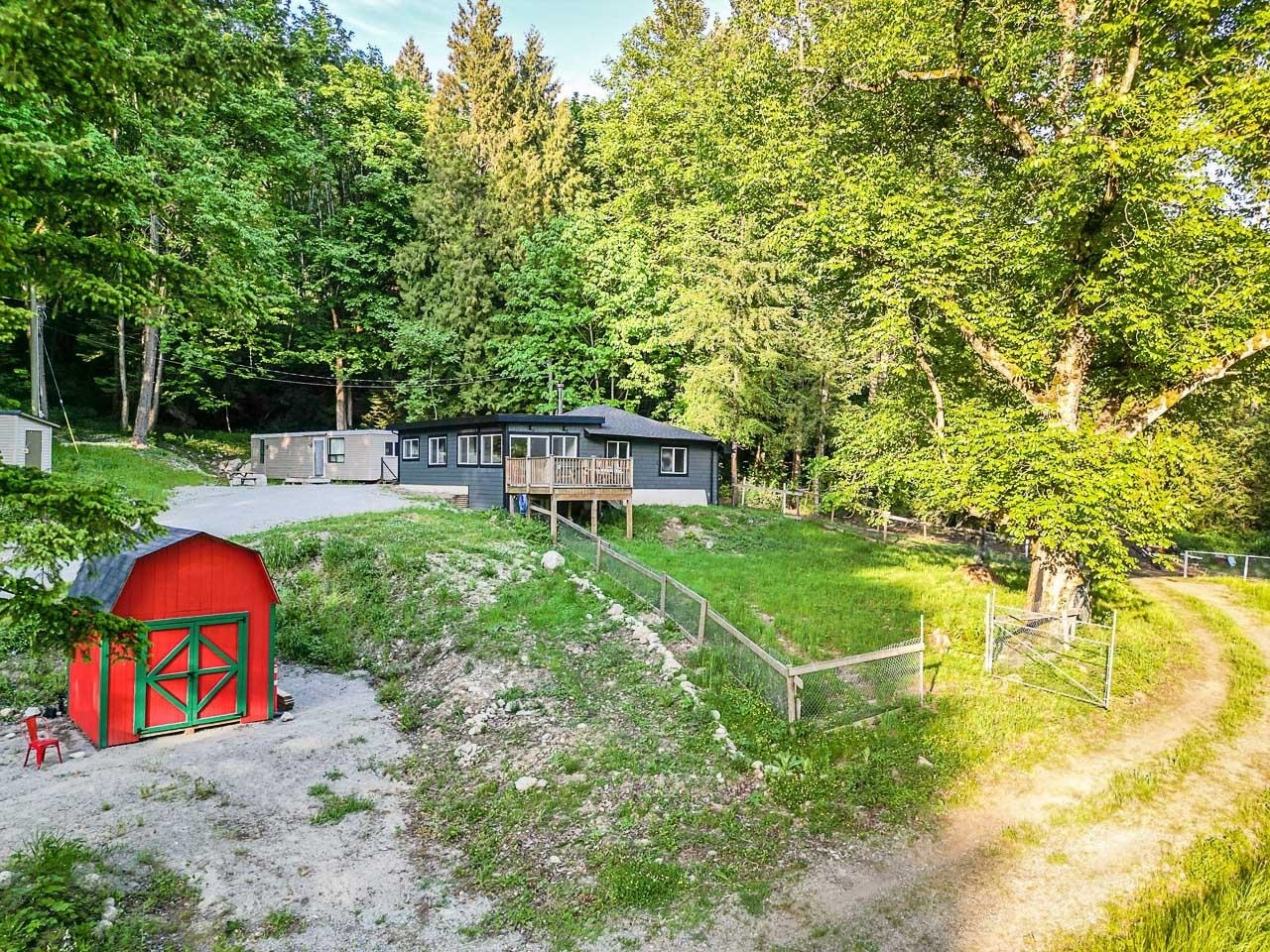Property Photo: 44190 Malcolm Road BC V0M 1N0