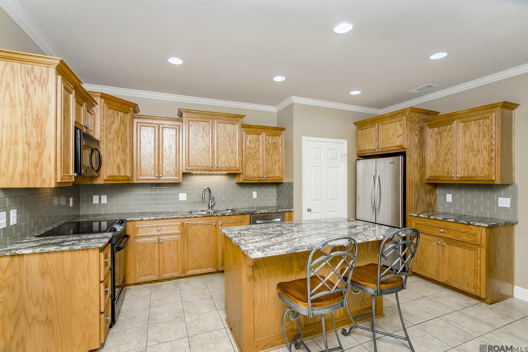 Property Photo: 11510 Southfork Ave #41 LA 70816