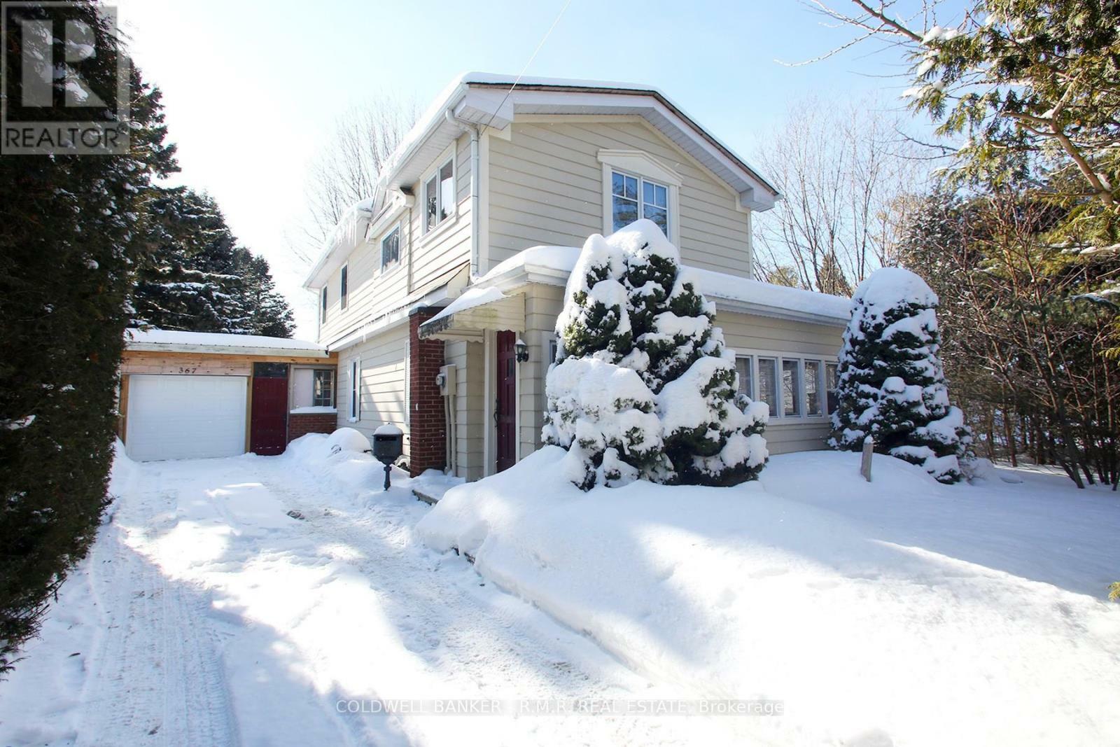 Photo de la propriété:  367 Lakeshore Road  ON L1A 1R2 