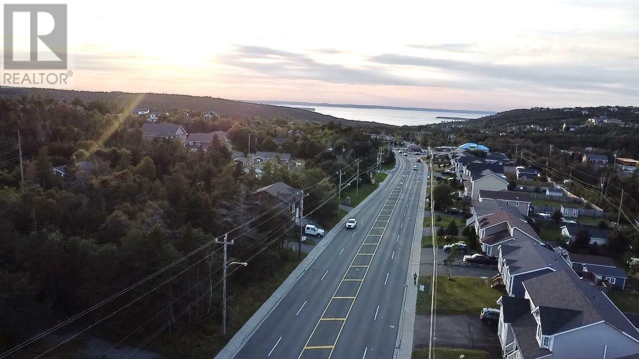 Photo de la propriété:  1807 Topsail Road  NL A1L 2L6 