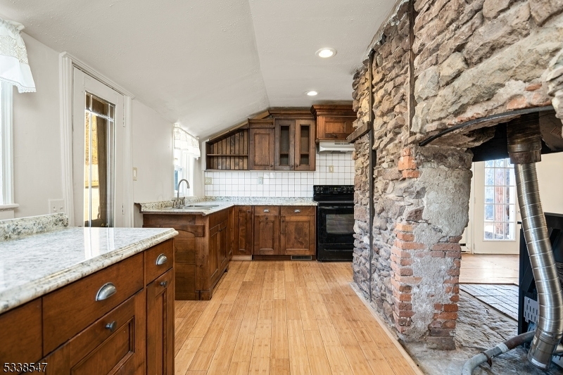 Property Photo: 7080 Lt York-Mtpleasant NJ 08848