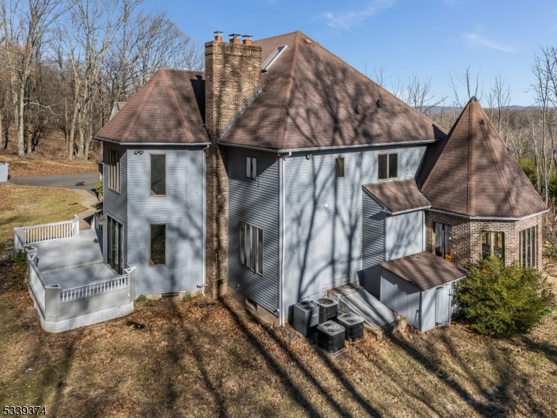 Property Photo: 6 Spring Hill Rd NJ 08801