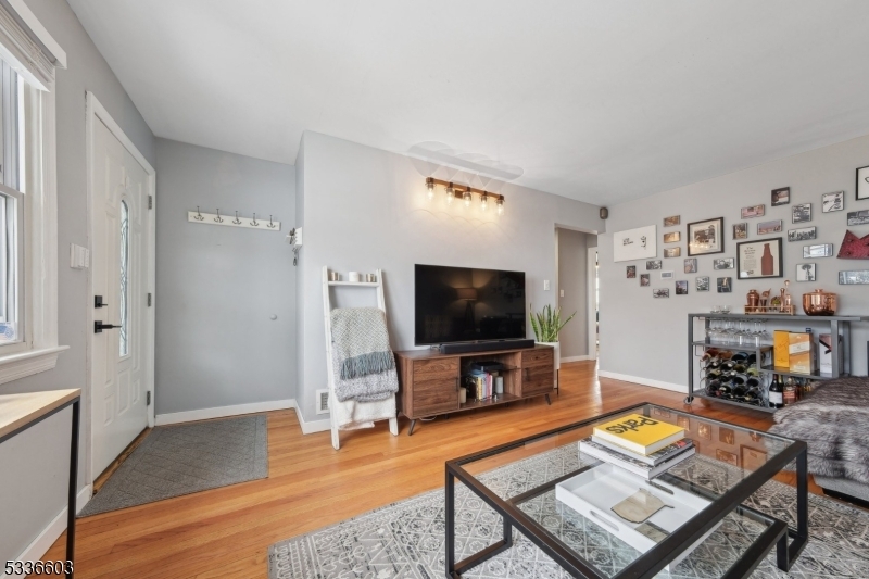 Property Photo:  92 Stevens Pl  NJ 07031 