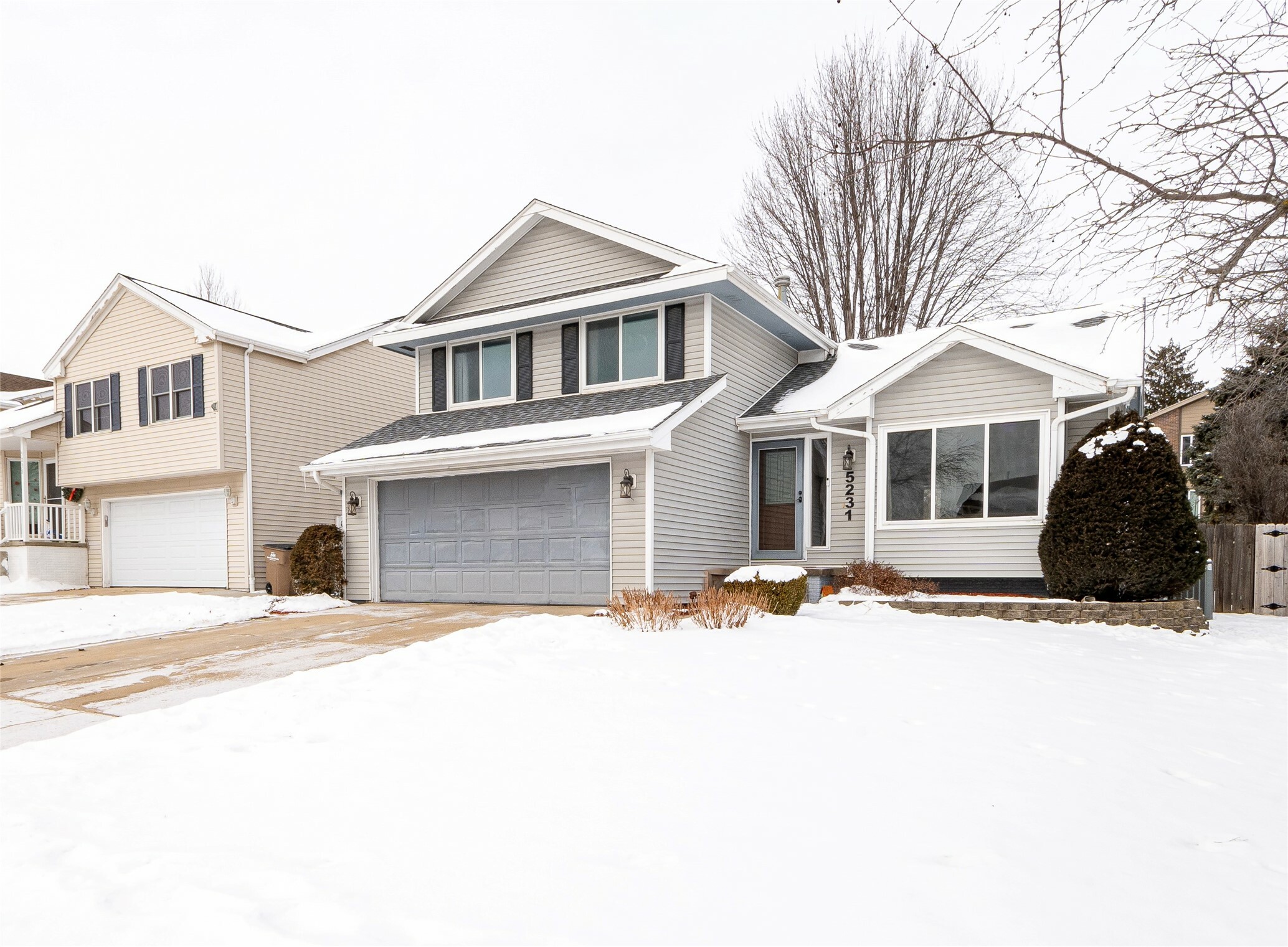 Property Photo:  5231 Stonebridge Place  IA 50265 