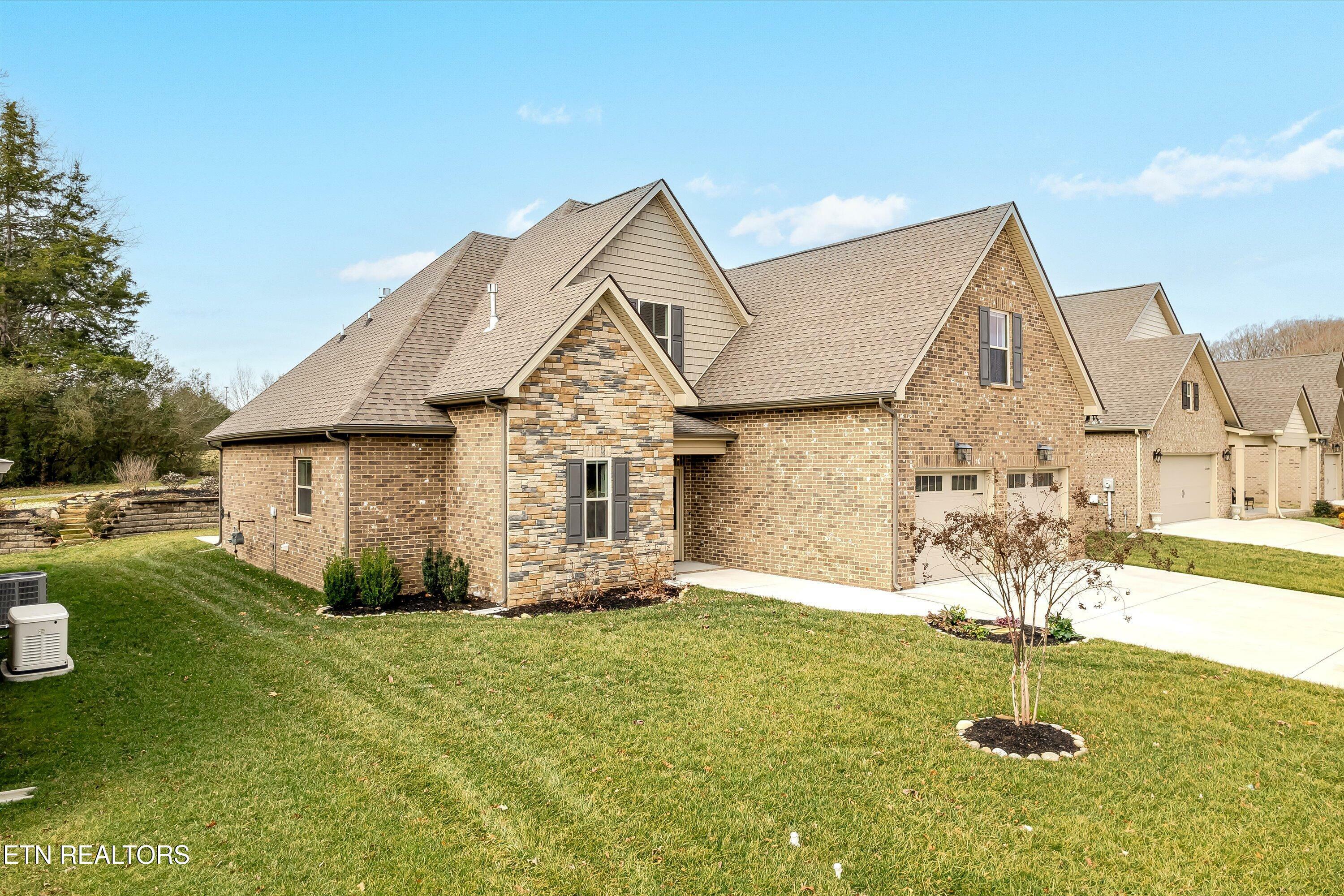 282 Chimney Rock Drive  Lenoir City TN 37771 photo