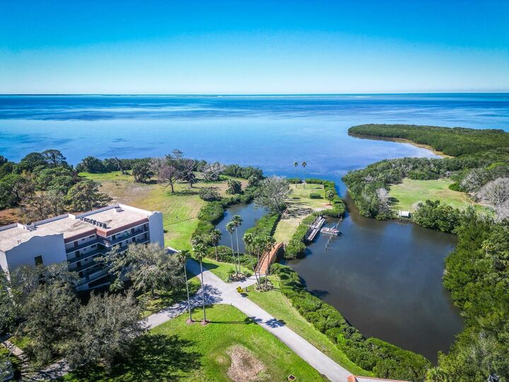 504 S Florida Avenue 225  Tarpon Springs FL 34689 photo