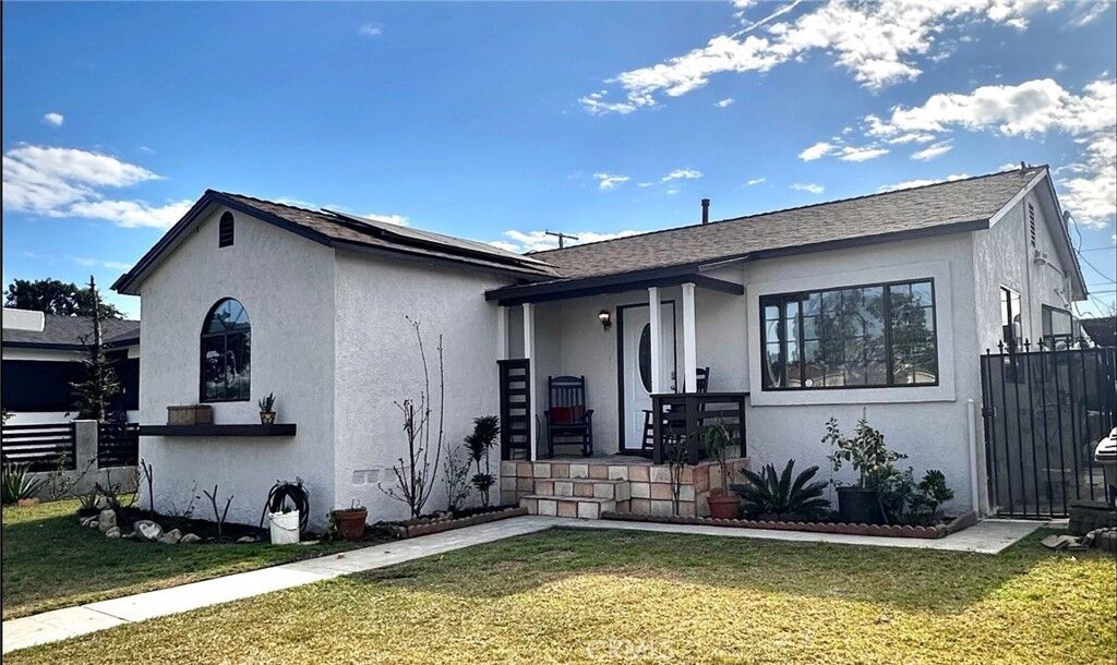 Property Photo:  4552 Carlin Avenue  CA 90262 