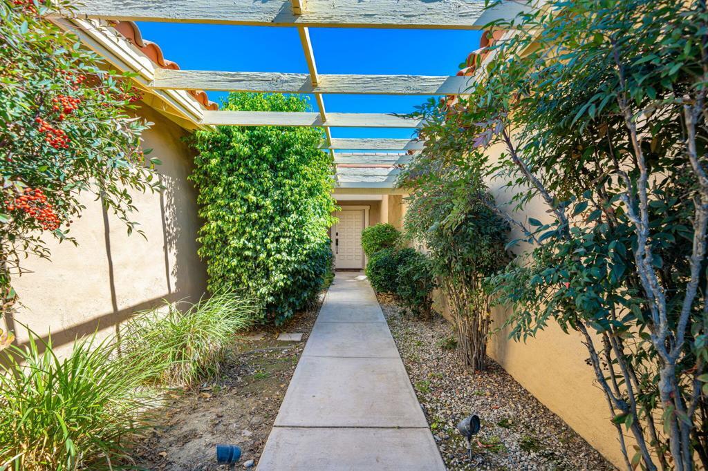 Property Photo: 130 Don Miguel Circle CA 92260