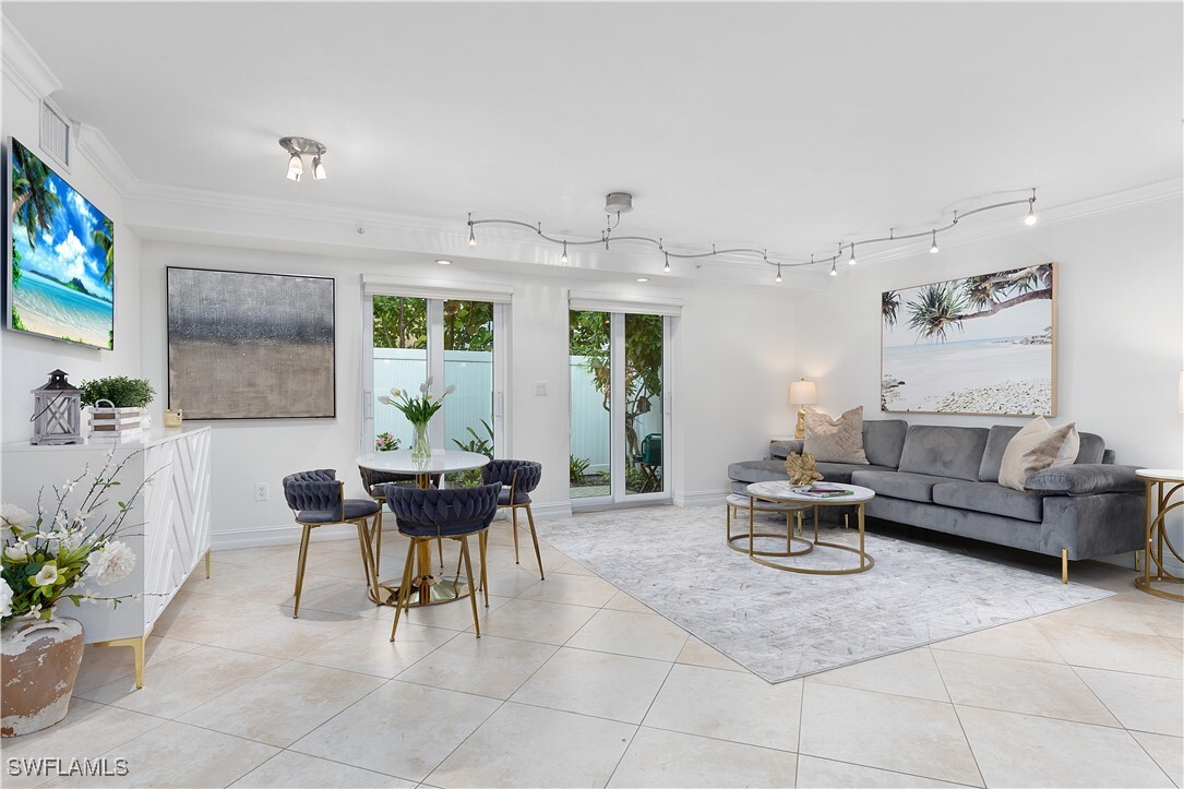 Property Photo: 445 3rd Avenue S 102 FL 34102