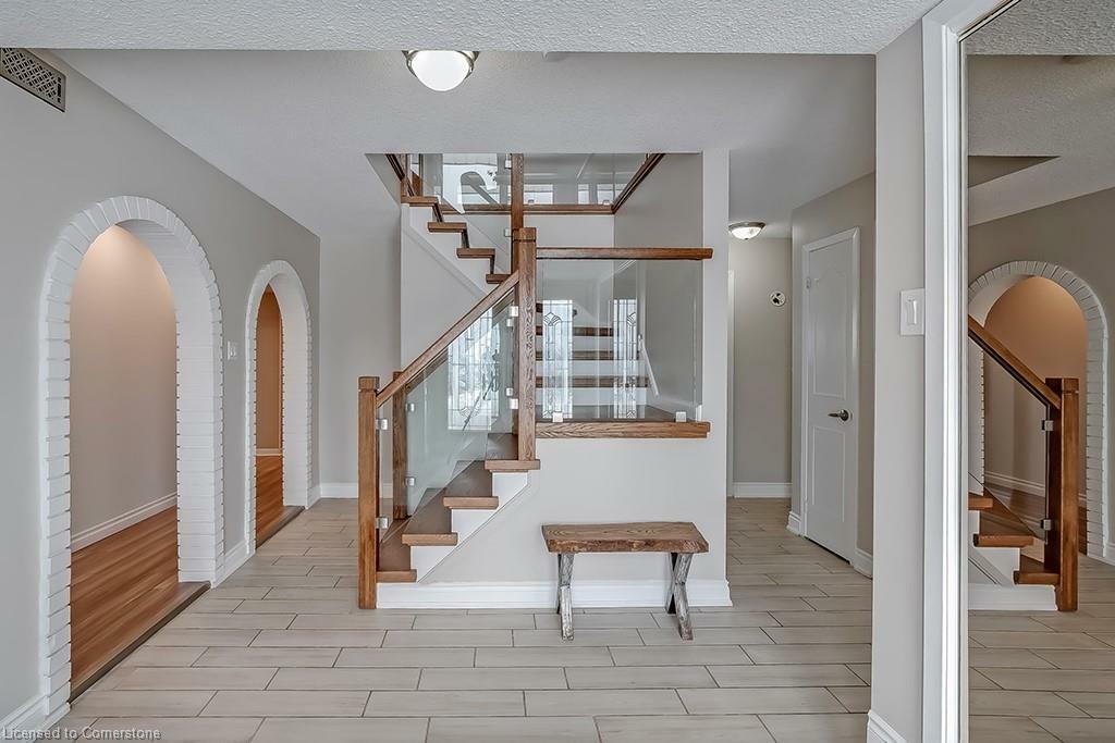 Property Photo: 1331 Portview Court ON L7P 4V9