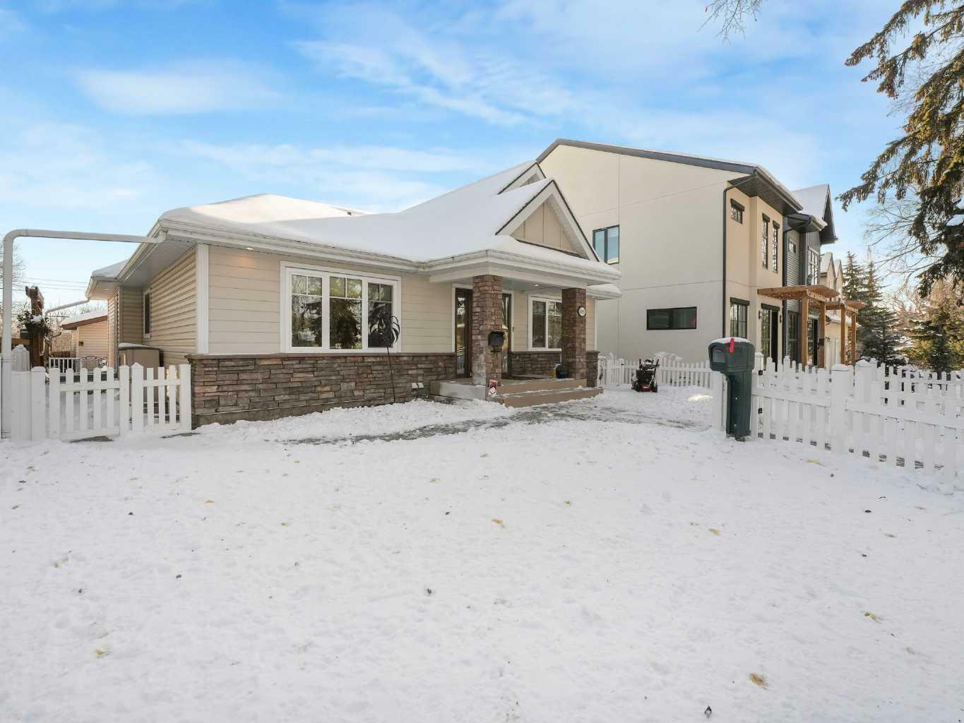 Property Photo:  6919 93 Street NW  AB T6E 3B7 