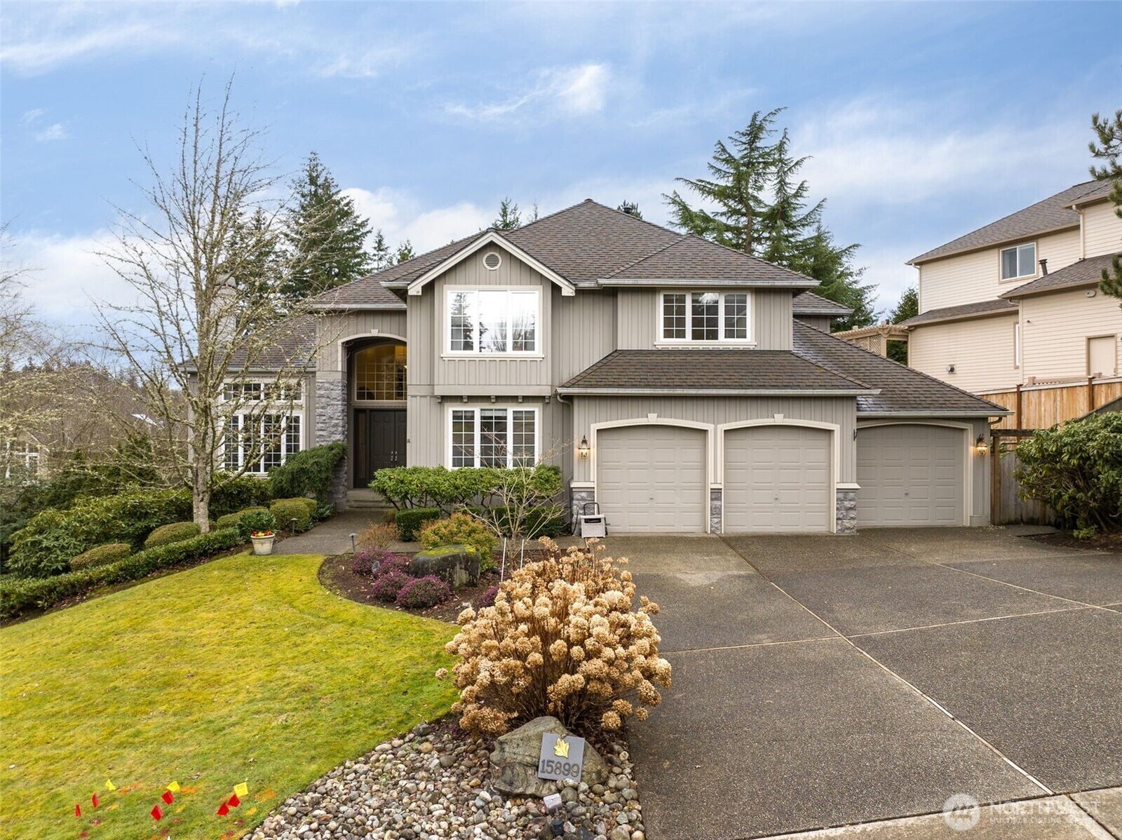 Property Photo:  15899 SE 58th Street  WA 98006 