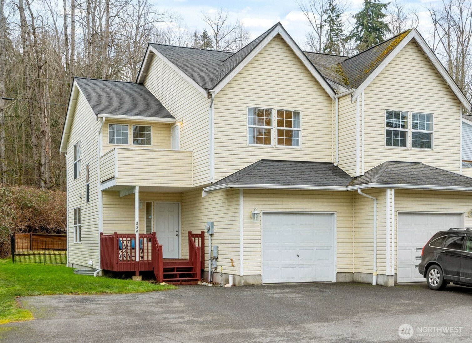 Property Photo:  1836  Valencia Street  WA 98229 