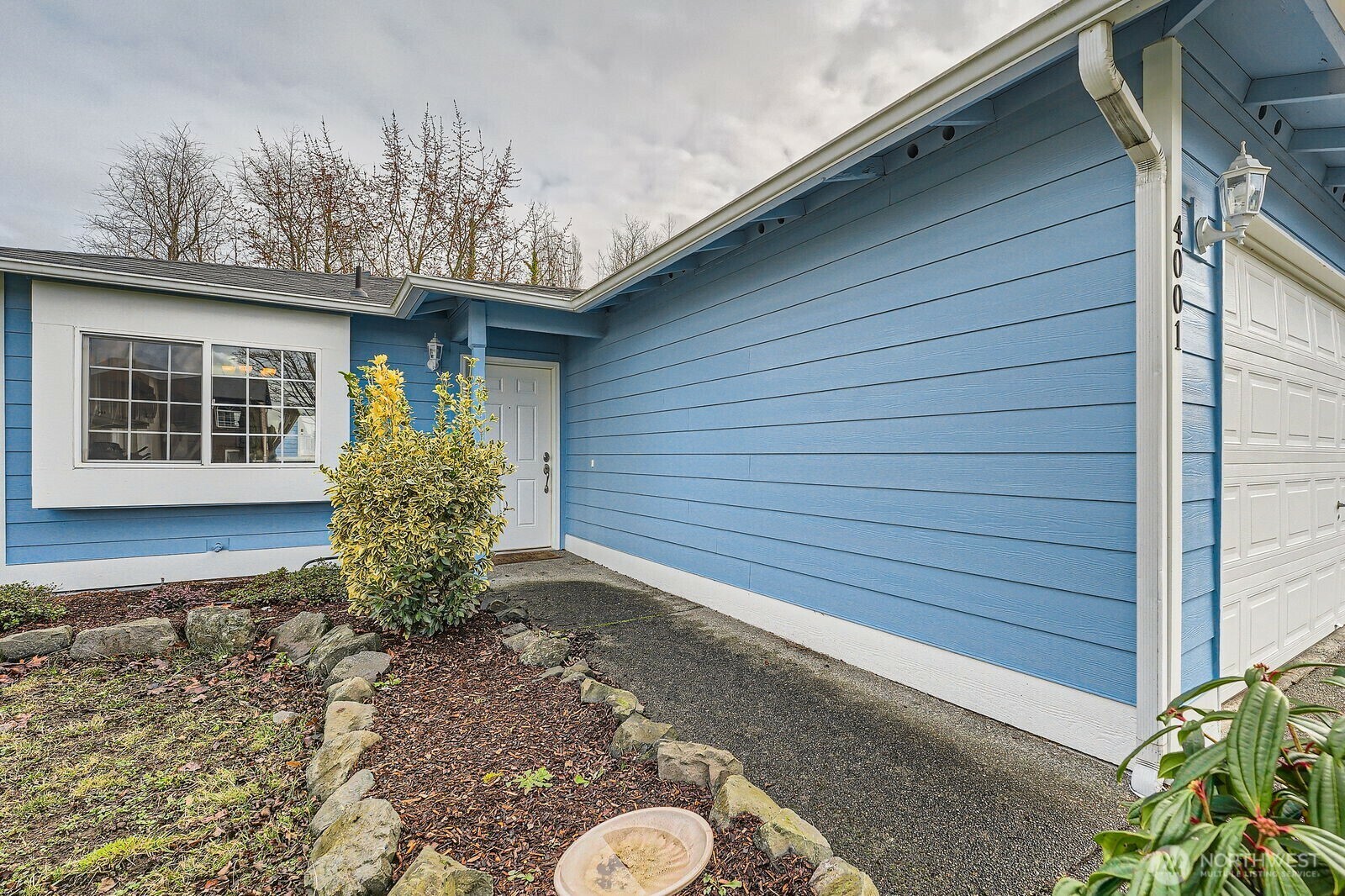 Property Photo:  4001  48th Avenue NE  WA 98422 