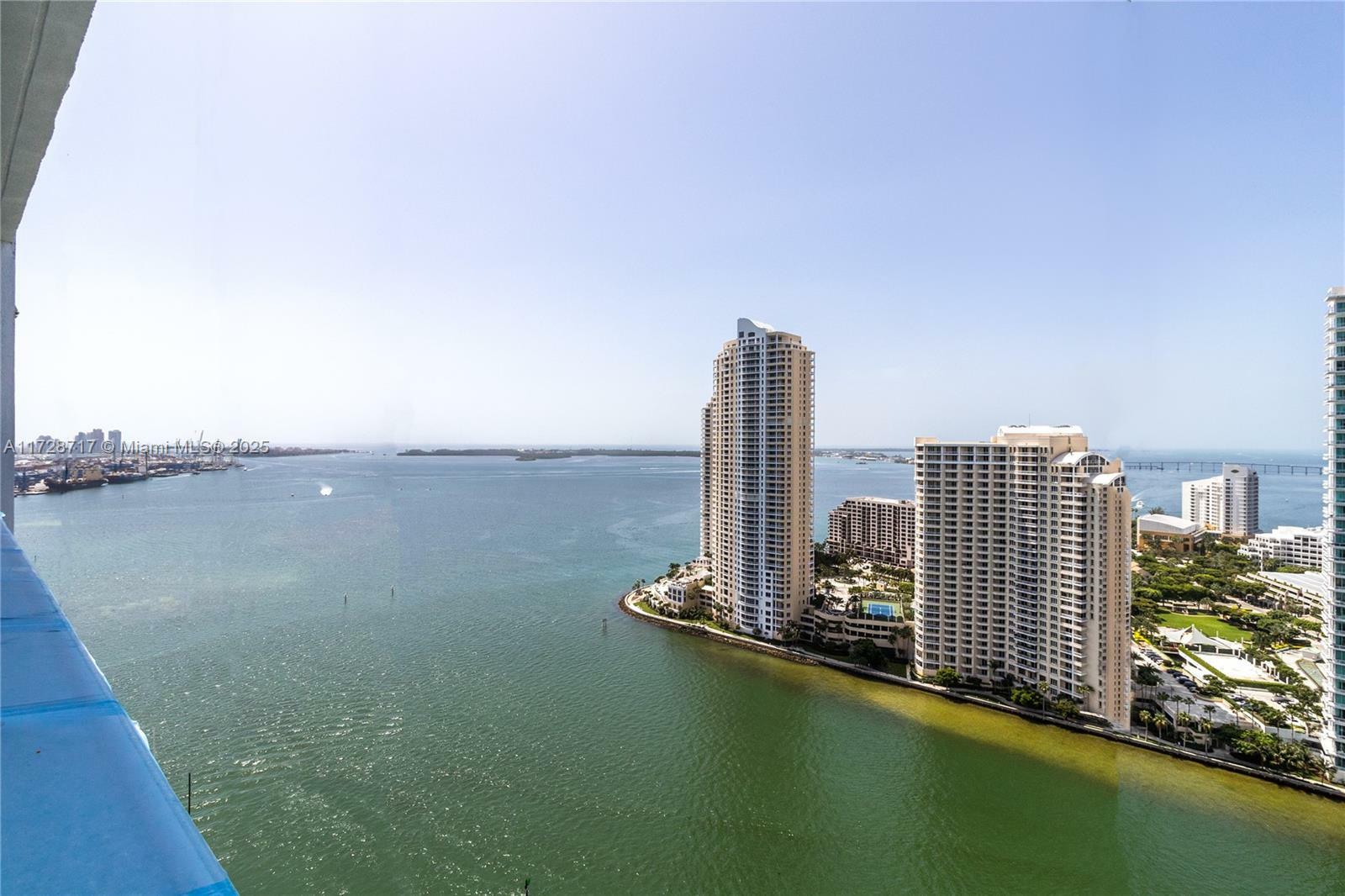 Property Photo:  335 S Biscayne Blvd 3207  FL 33131 