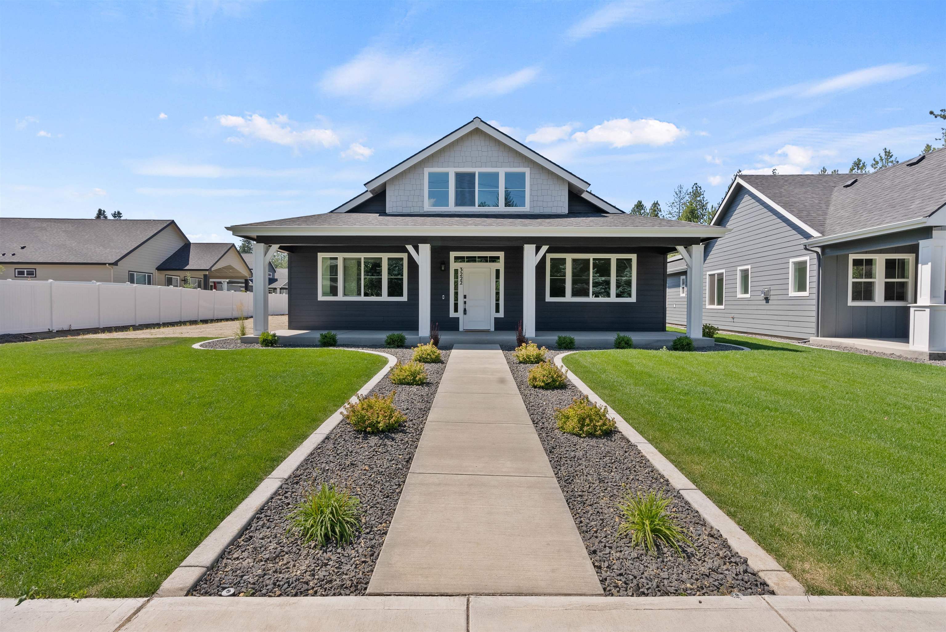 Property Photo: 3222 S Crestline St WA 99203