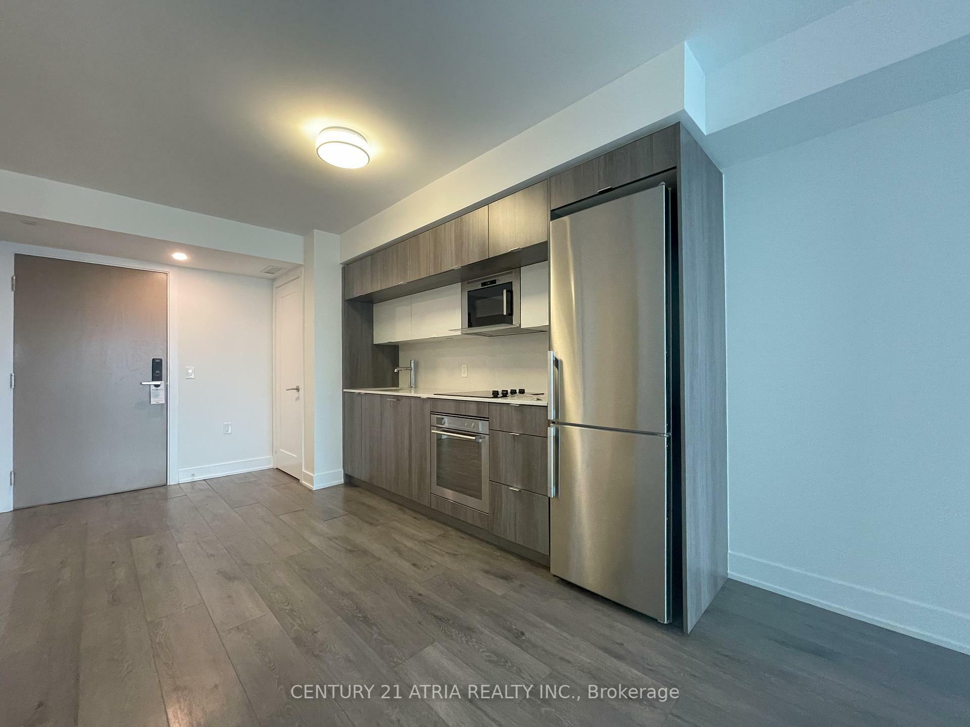 Property Photo: 575 Bloor Street E 1305 ON M4W 0B2