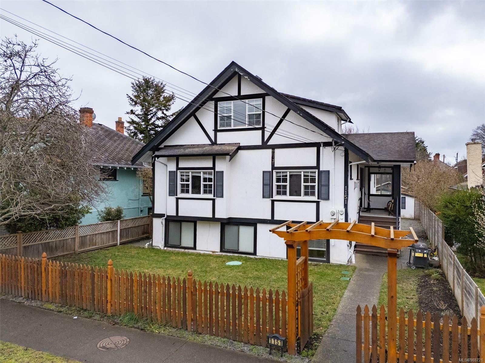 Property Photo:  1151 Oxford St  BC V8V 2V2 