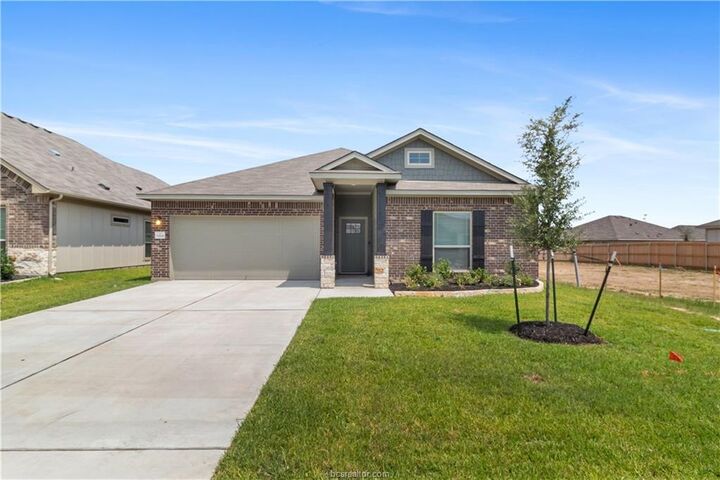 Property Photo: 5308 Lyle Place TX 77807