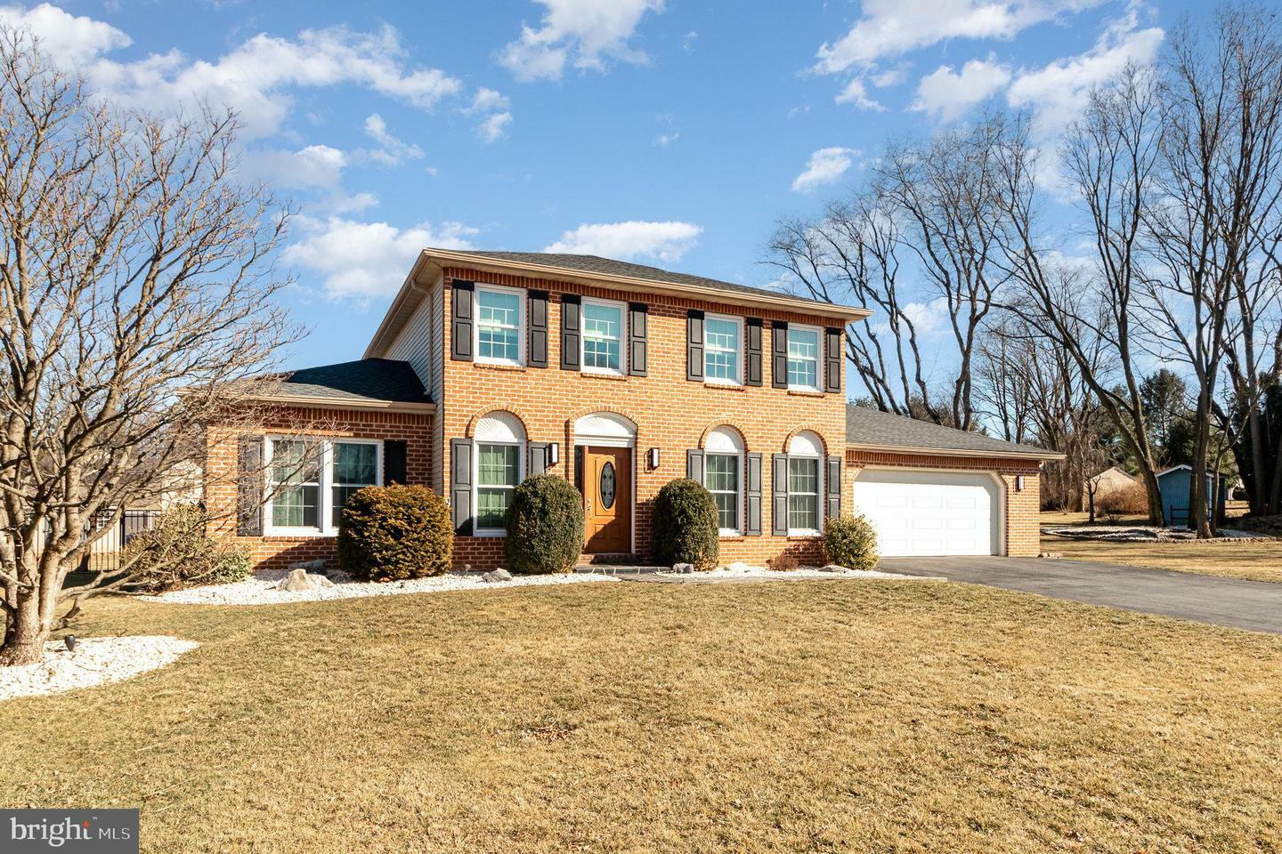 Property Photo:  17 Raspberry Drive  PA 17050 