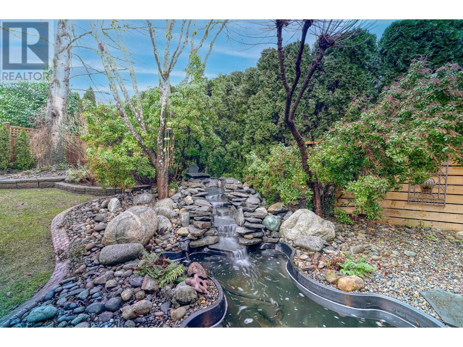 Property Photo: 23349 133 Avenue BC V4R 2W6