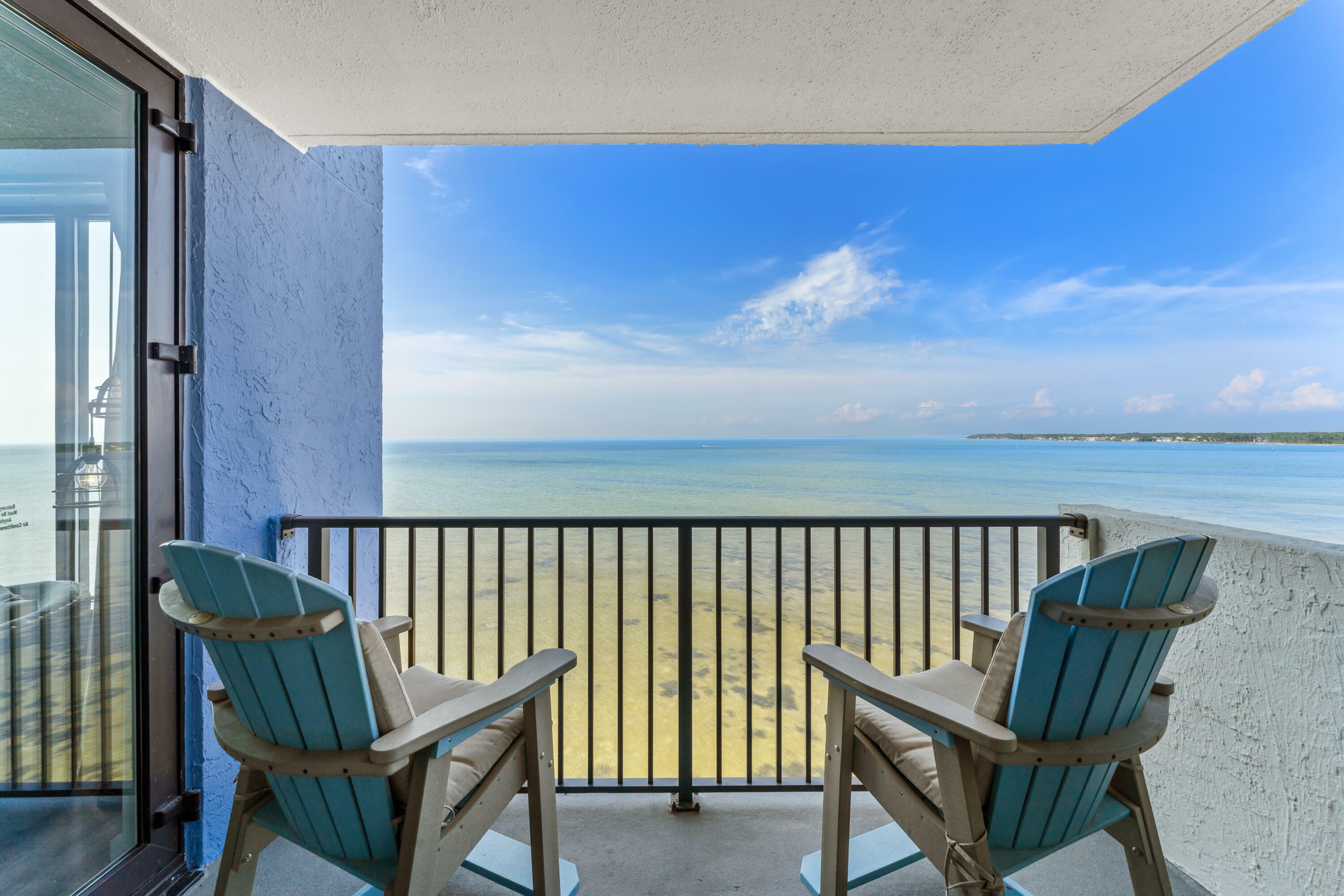 Property Photo:  200 N Sandestin Boulevard # 6870  FL 32550 