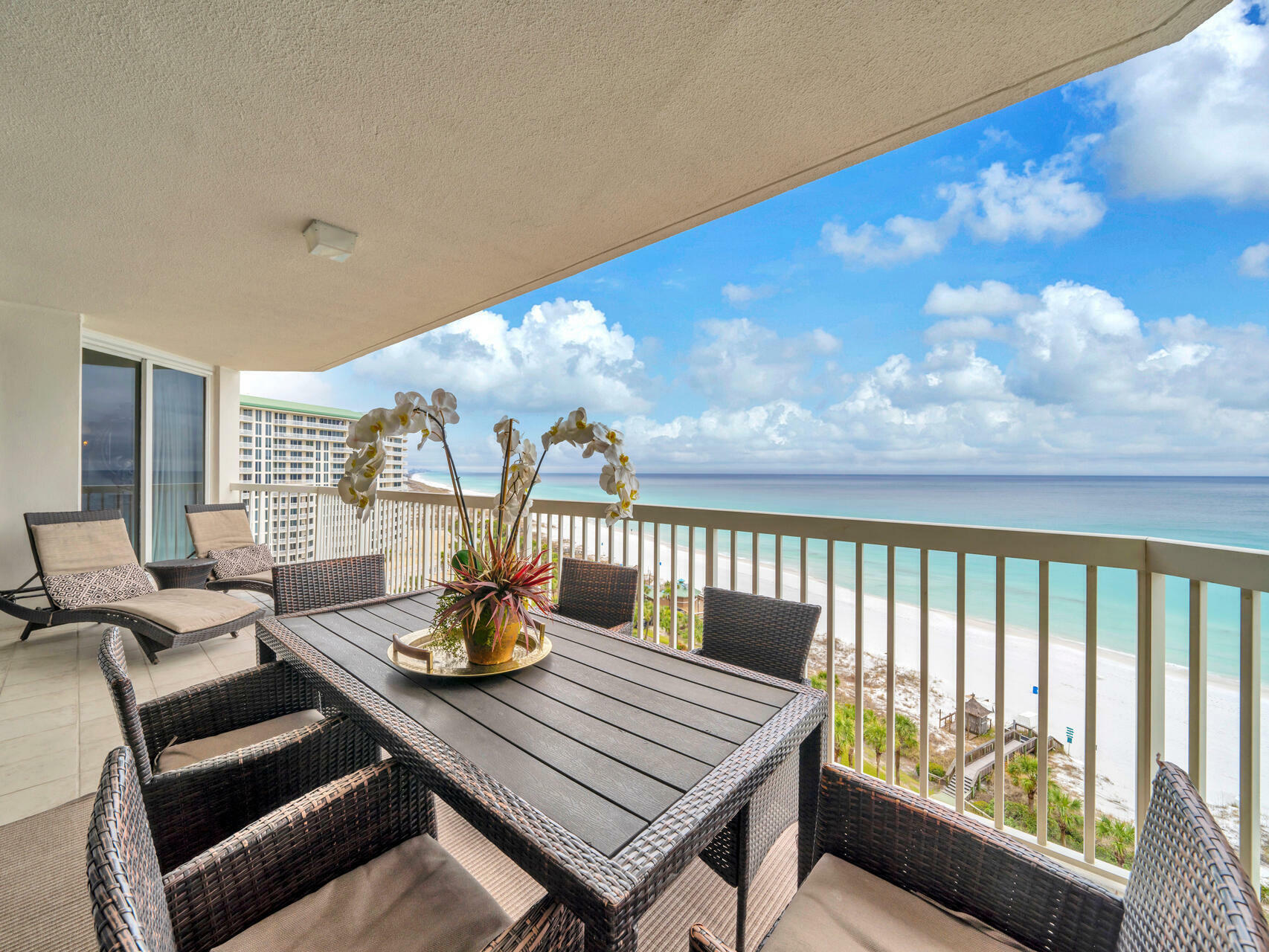 Property Photo:  15200 Emerald Coast Parkway Unit 1105  FL 32541 