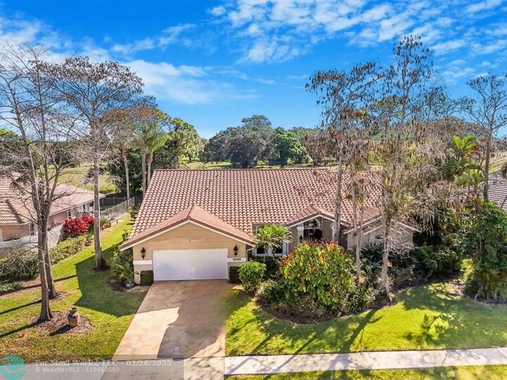 Property Photo:  1558 Grantham Dr  FL 33414 