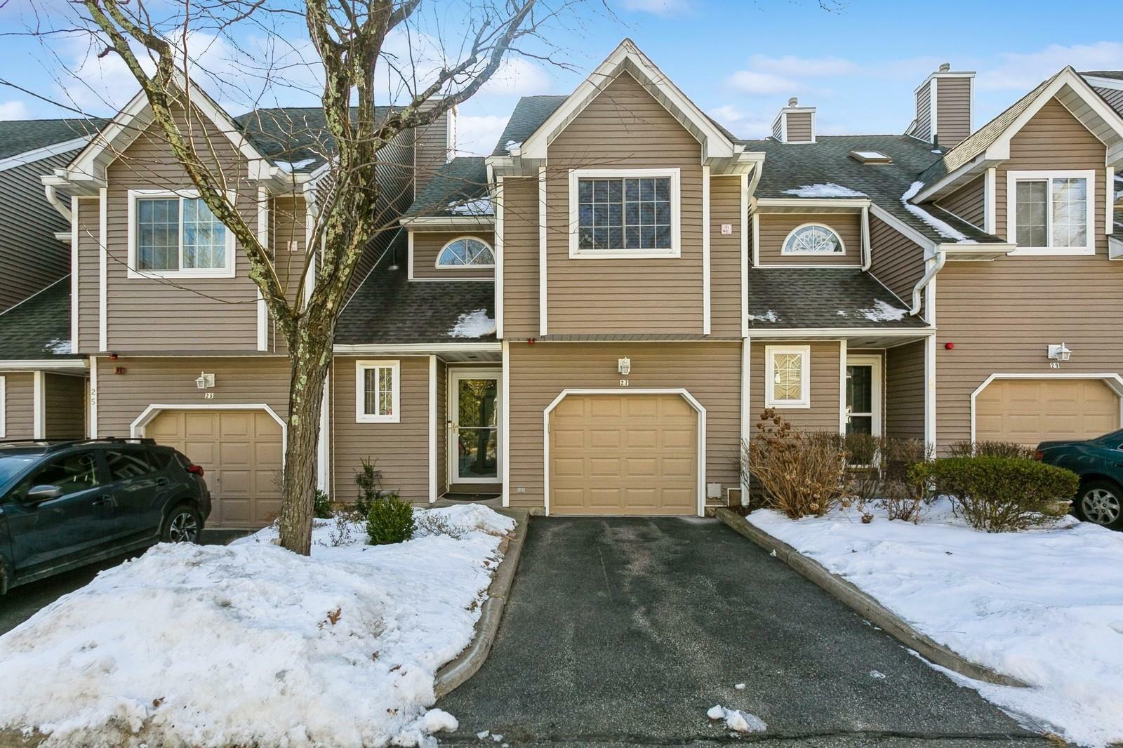 Property Photo:  27 Eagle Ridge Way  NY 10954 