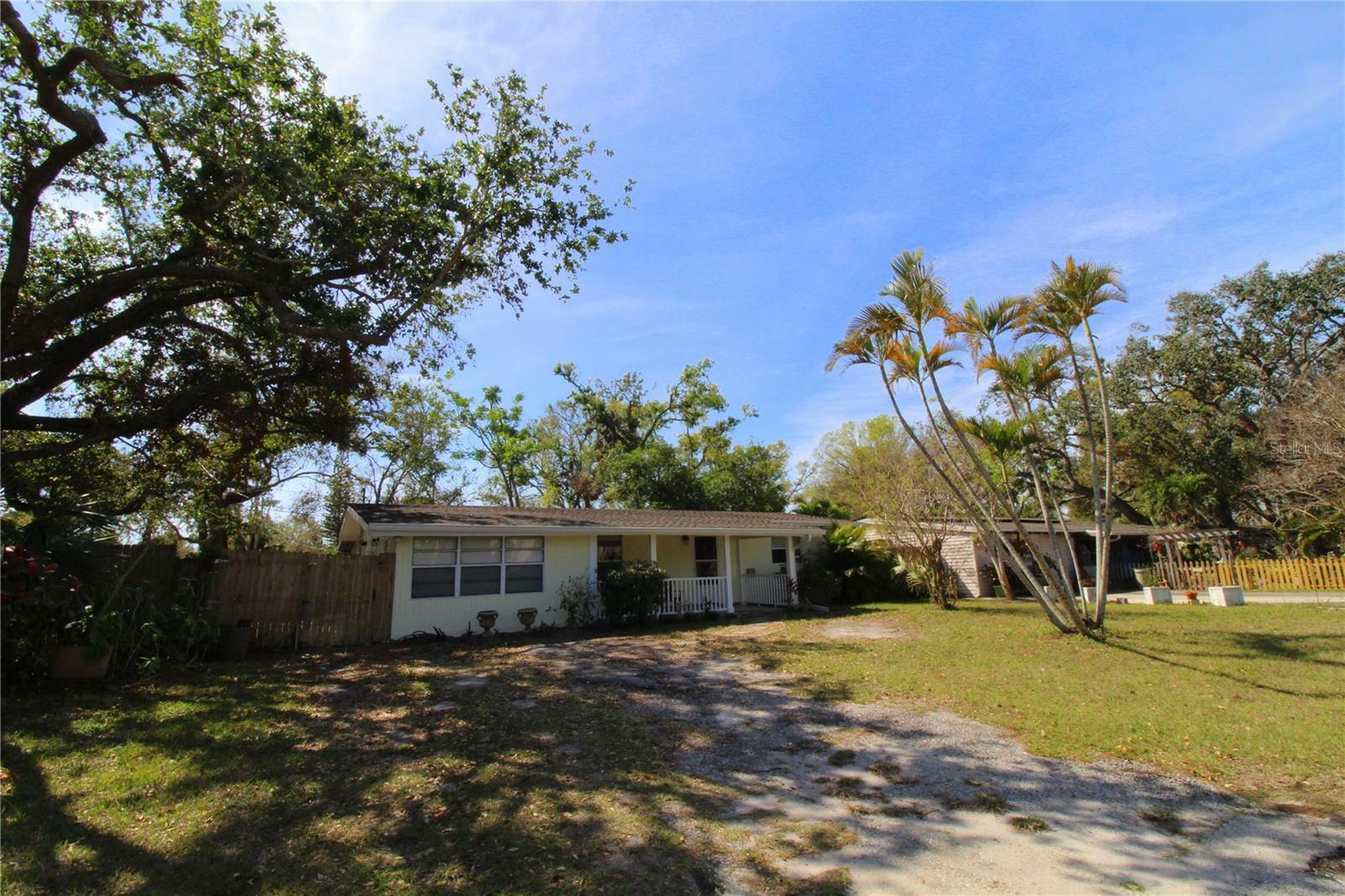 Property Photo:  2696 Loma Linda Street  FL 34239 