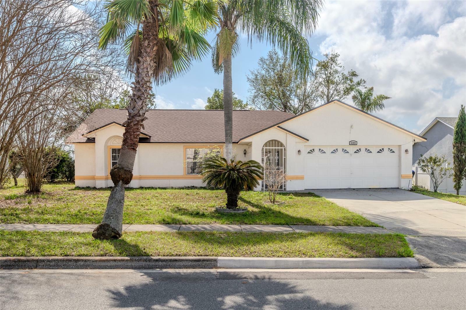 Property Photo: 6385 Royal Tern Street FL 32810