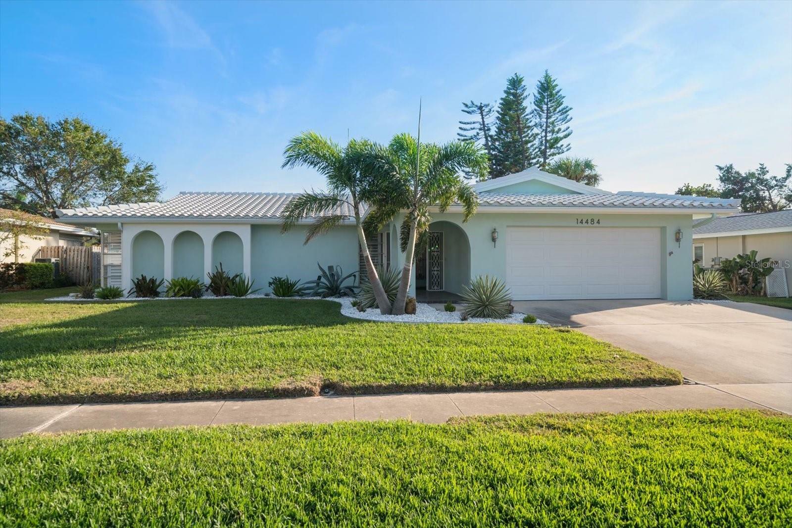 Property Photo:  14484 Neptune Road  FL 33776 