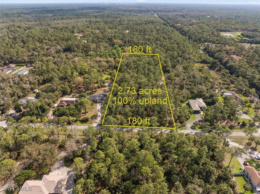 Property Photo: 810 20th Avenue NW FL 34120