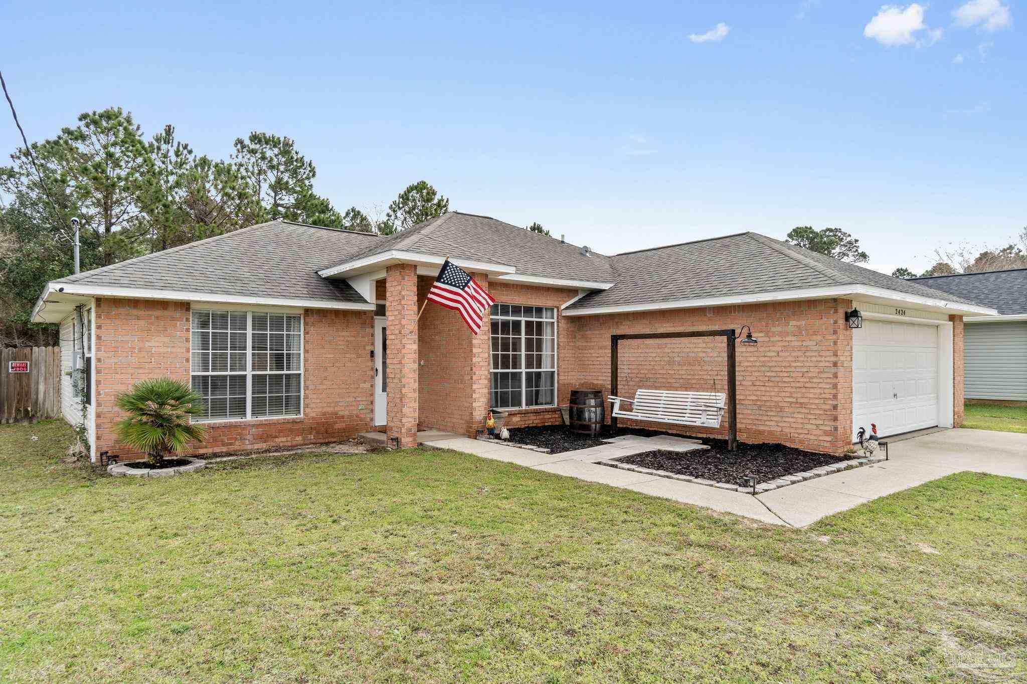 Property Photo:  2424 Pleasant Point Cir  FL 32566 