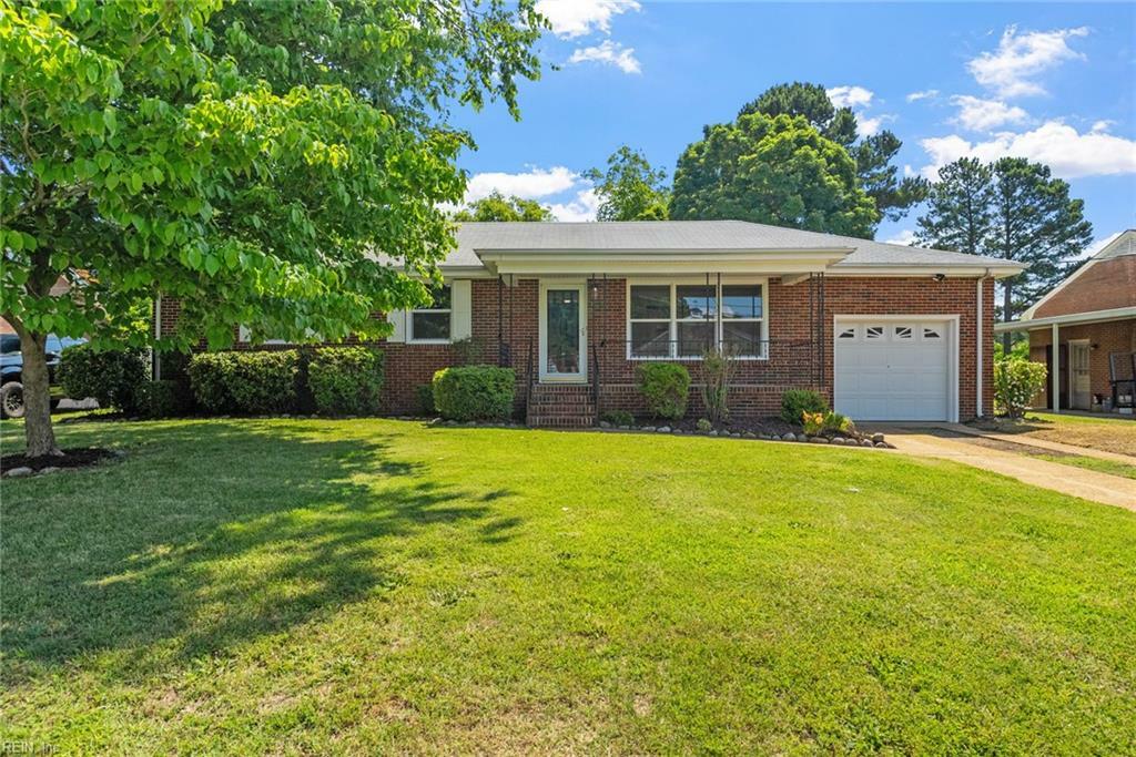 Property Photo: 3921 Shannon Rd VA 23703
