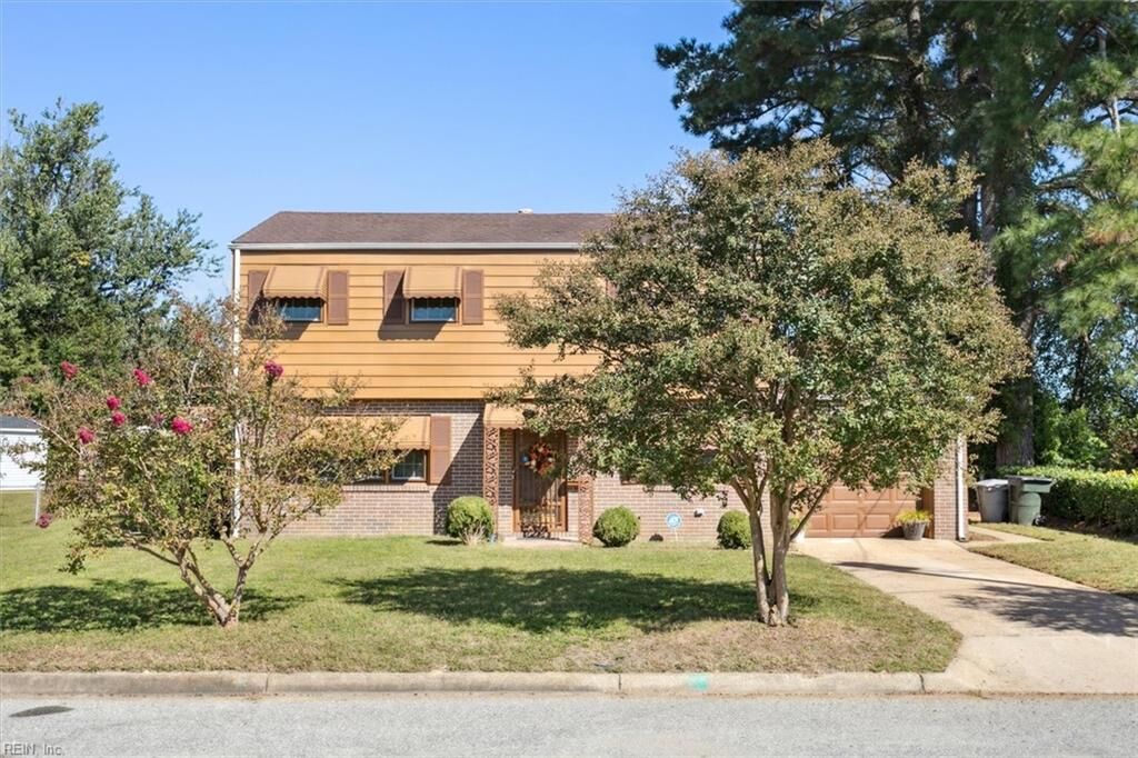 Property Photo:  1034 Betty Ct  VA 23666 