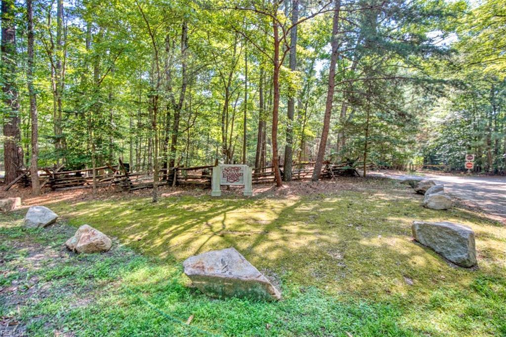 Property Photo: 700 S England Cir VA 23185