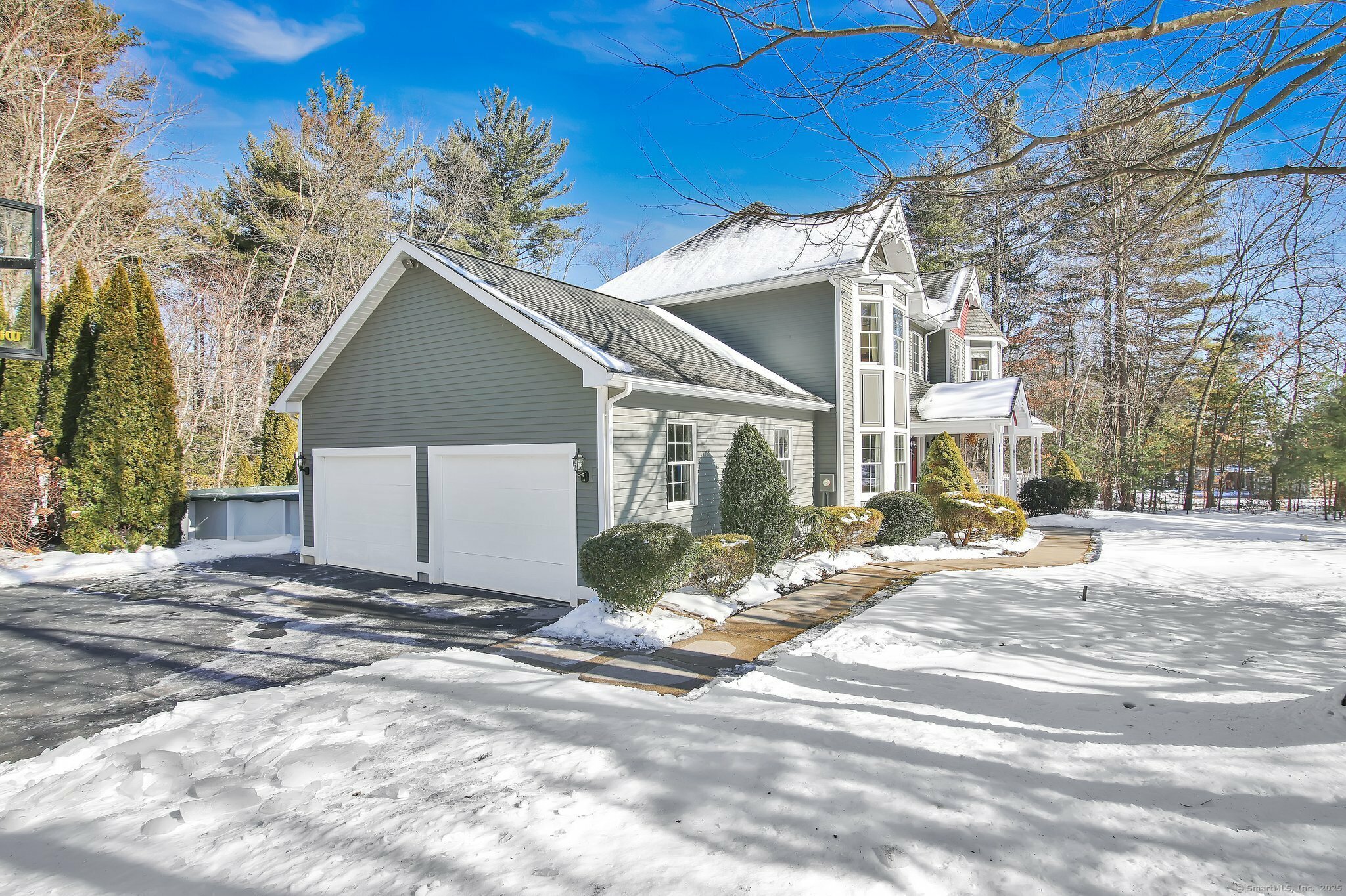 Property Photo:  9 Brockway Road  CT 06029 