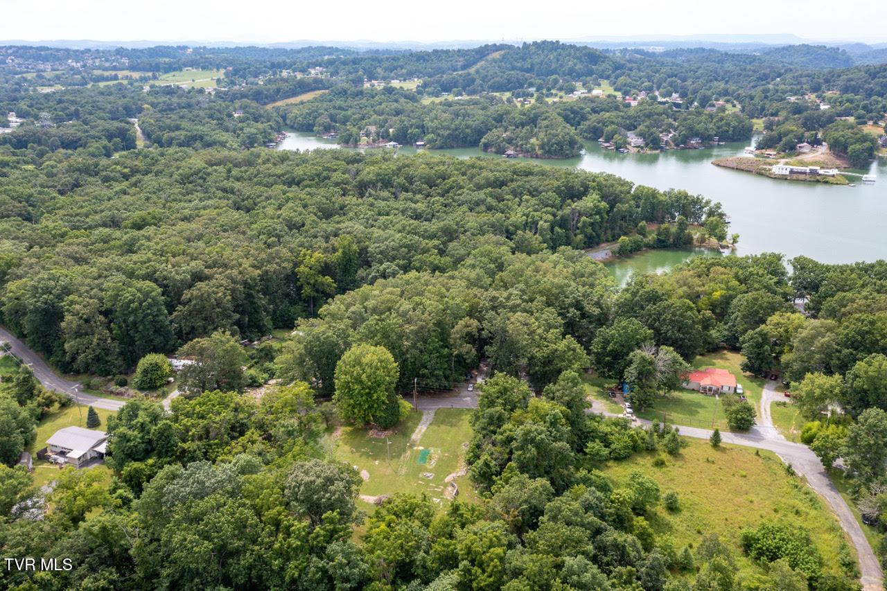 Property Photo:  452 Rockingham Road  TN 37615 