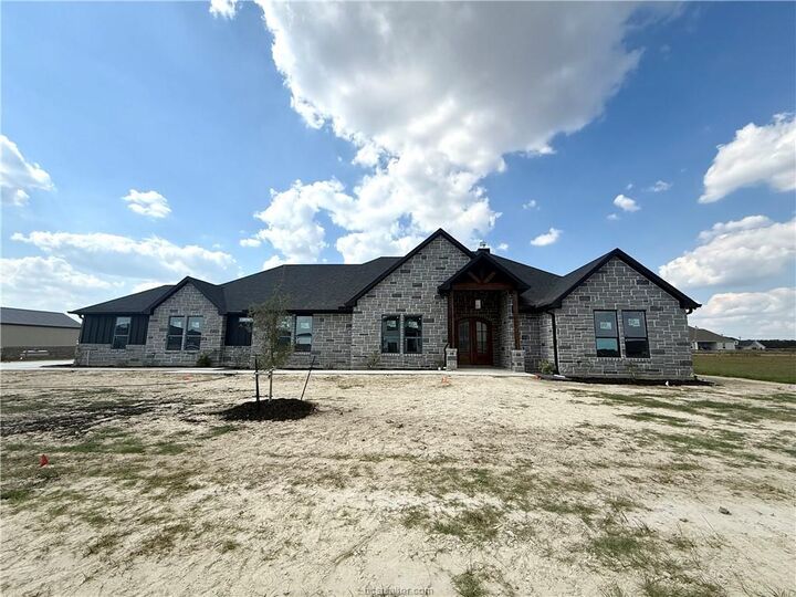 Property Photo: 7823 Luke Court TX 77808